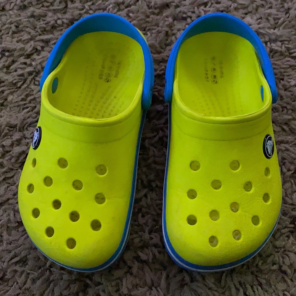 Toddler Crocs size 10